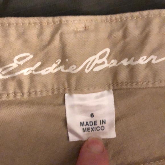 Eddie Bauer tan jean shorts - Picture 4 of 5